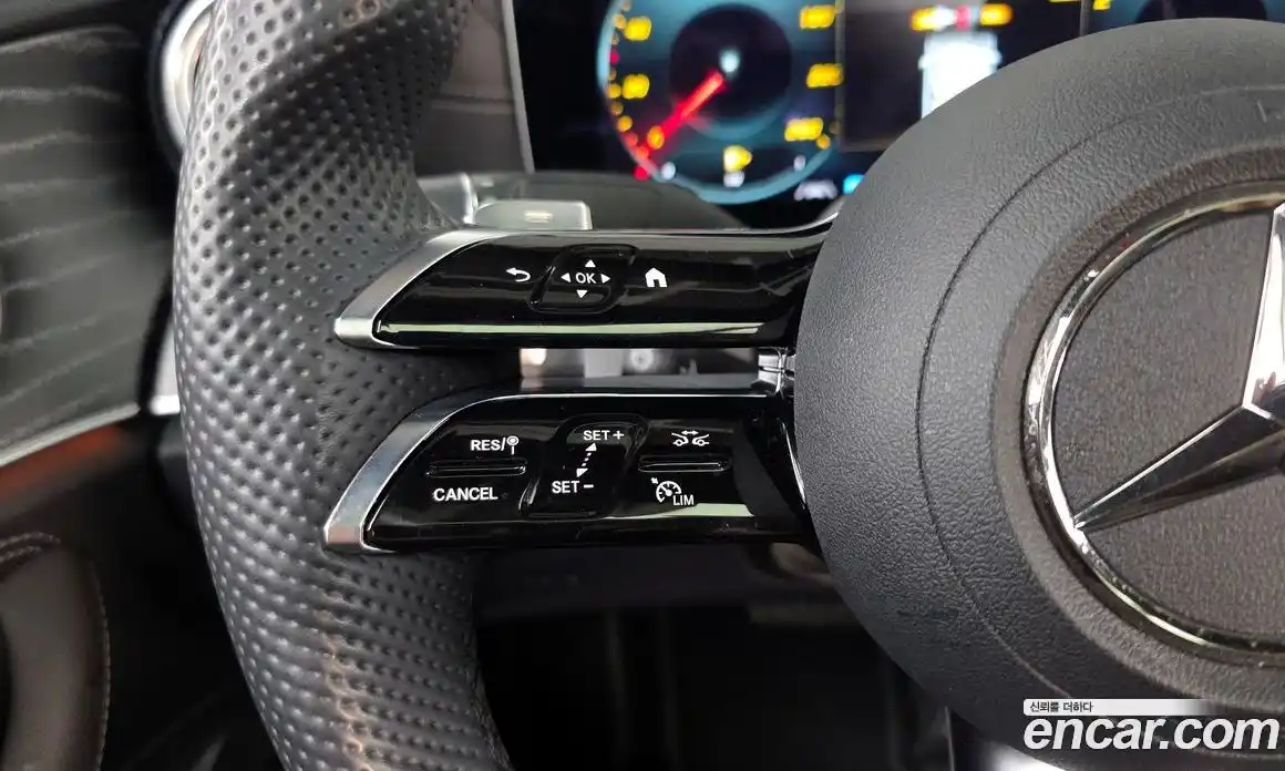 Mercedes-Benz E-Class 2022 2.0 гидро, фото 16