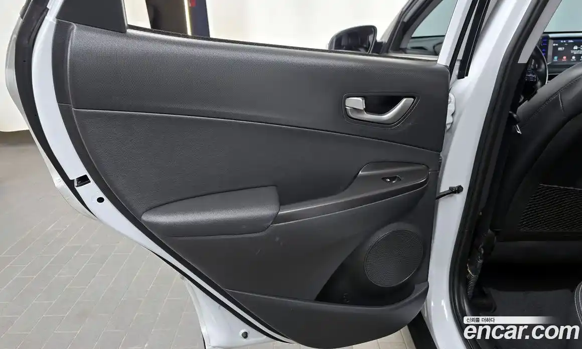 Hyundai Kona 2020 1.6 гидро, фото 15
