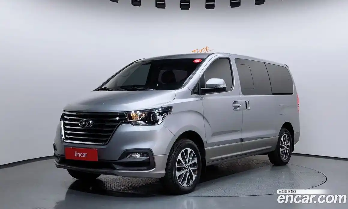 Hyundai Starex 2020 2.5 гидро, фото 1