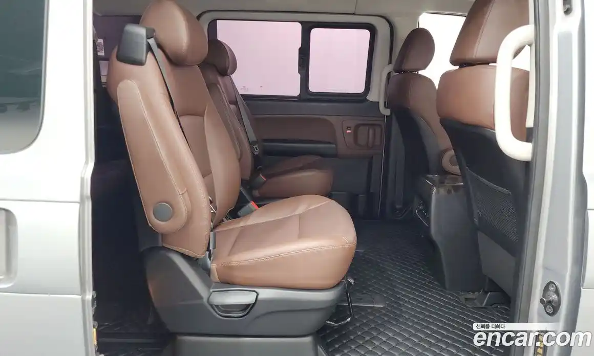 Hyundai Starex 2020 2.5 гидро, фото 17