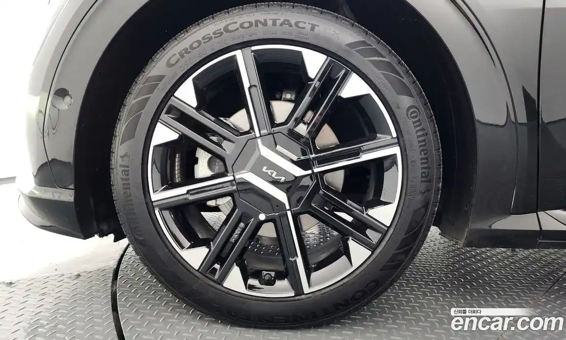 Kia EV6 2024 0.1 гидро, фото 5