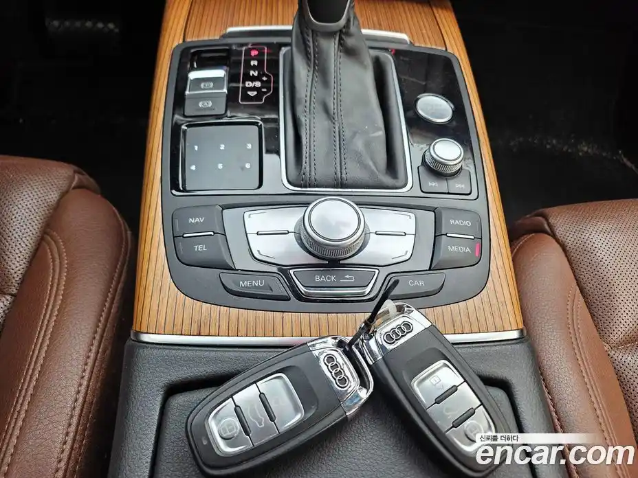 Audi A6 2015 3.0 автомат (гидро), фото 10