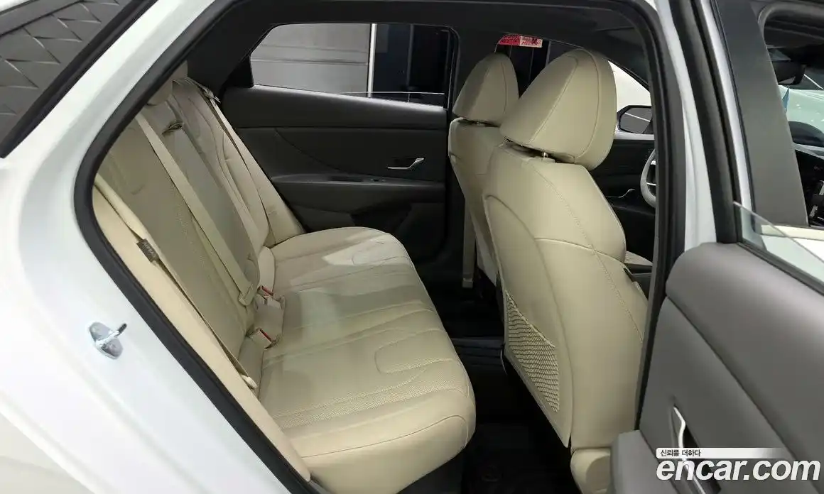 Hyundai Avante 2024 1.6 гидро, фото 18