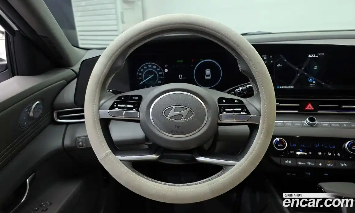 Hyundai Avante 2024 1.6 гидро, фото 19