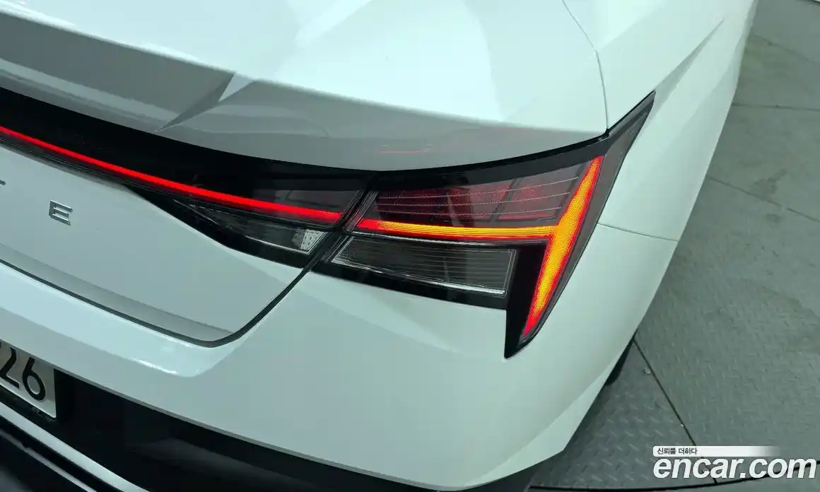 Hyundai Avante 2024 1.6 гидро, фото 9