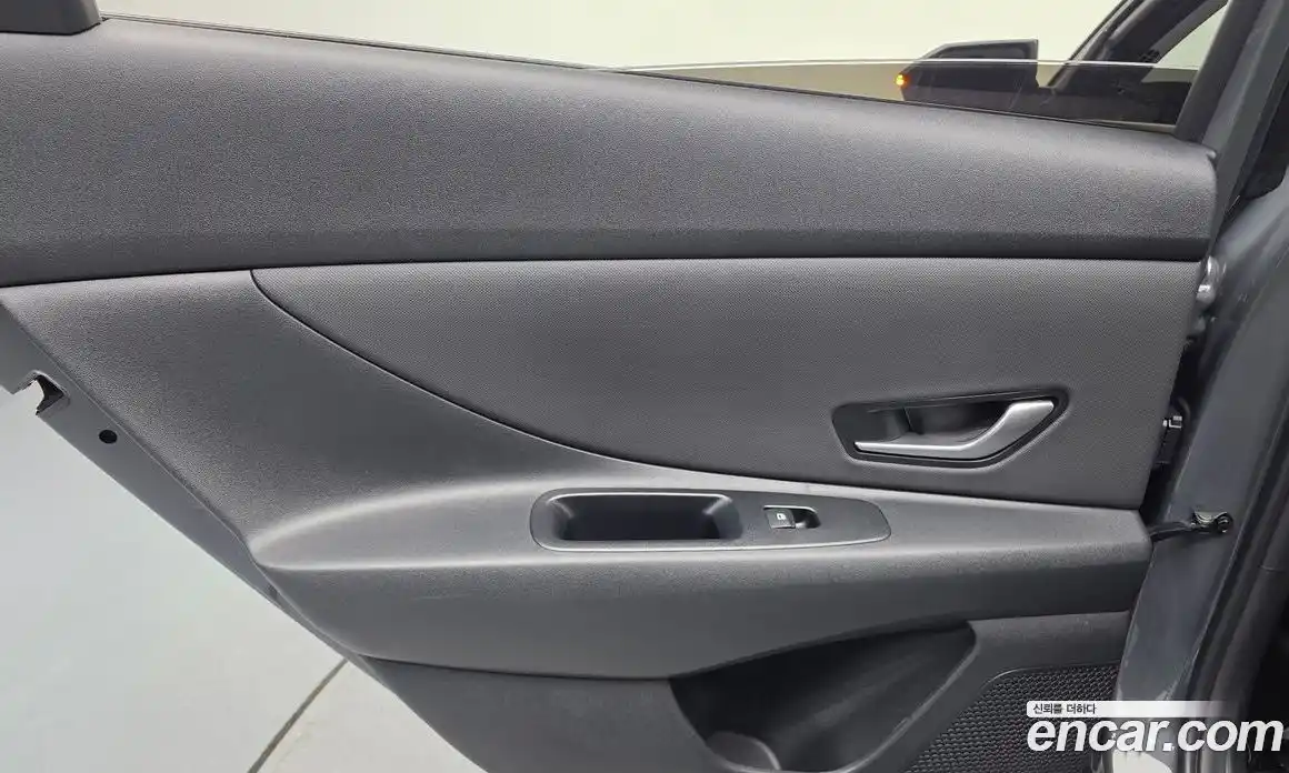 Hyundai Avante 2025 1.6 гидро, фото 15