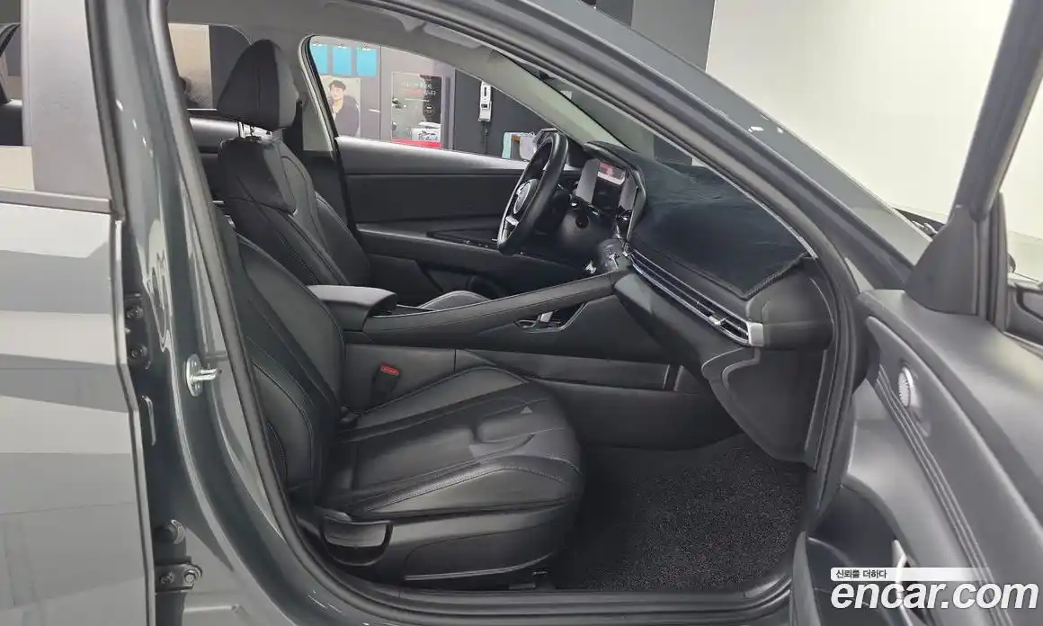 Hyundai Avante 2025 1.6 гидро, фото 17