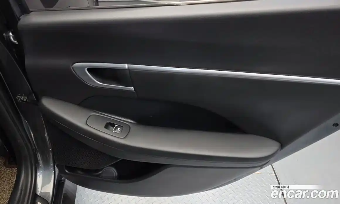 Hyundai Sonata 2020 2.0 автомат (гидро), фото 15