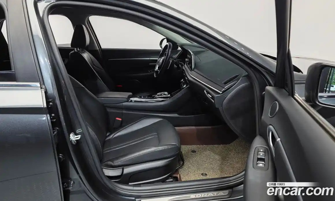 Hyundai Sonata 2020 2.0 автомат (гидро), фото 16