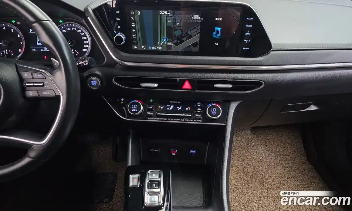 Hyundai Sonata 2020 2.0 автомат (гидро), фото 21