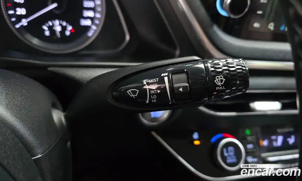 Hyundai Sonata 2020 2.0 автомат (гидро), фото 28