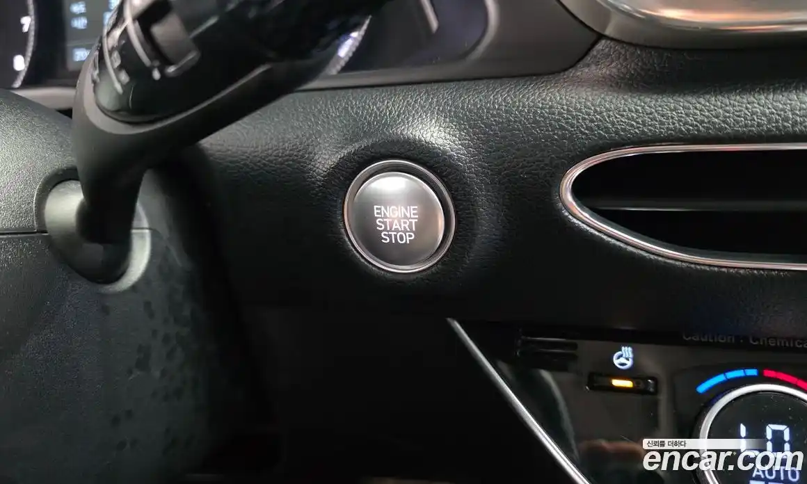Hyundai Sonata 2020 2.0 автомат (гидро), фото 29