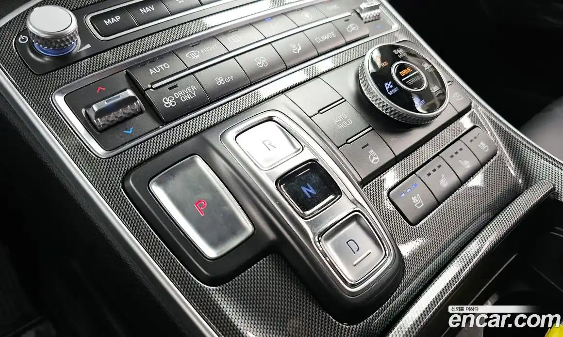 Hyundai Santa Fe 2023 1.6 гидро, фото 12