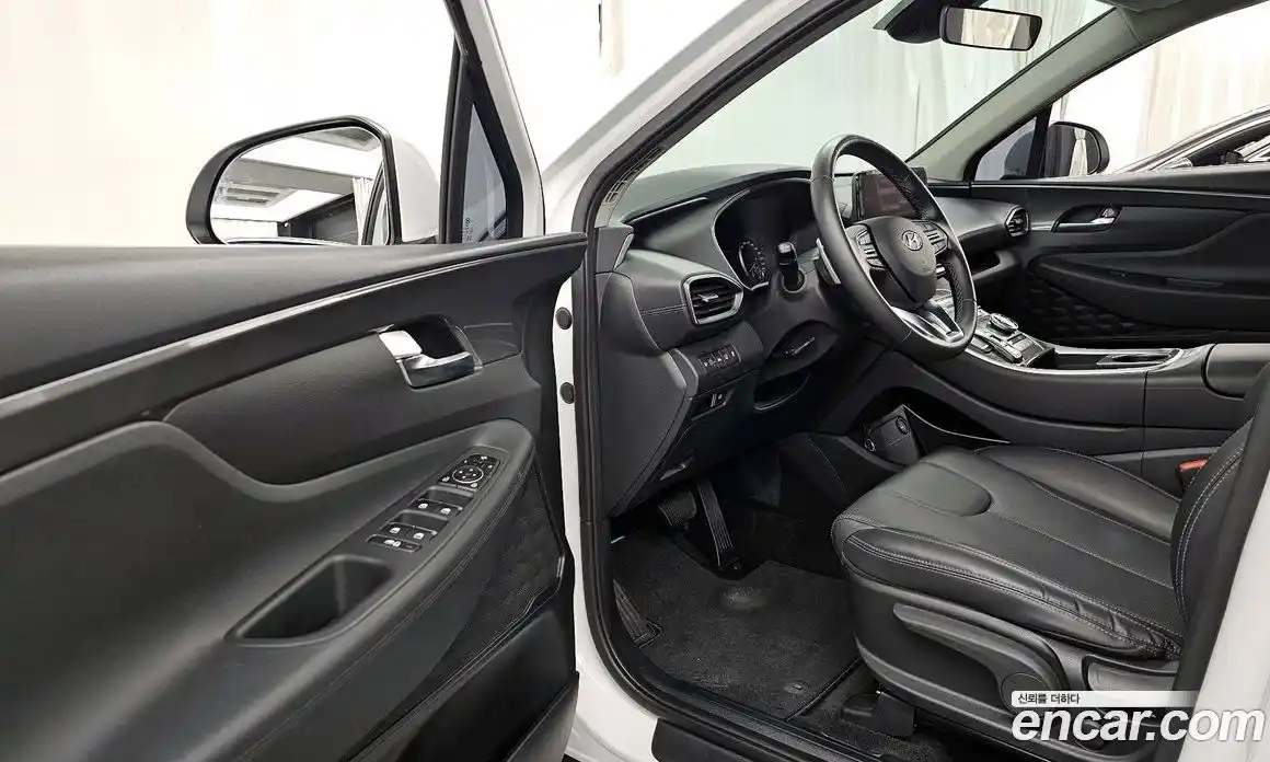 Hyundai Santa Fe 2023 1.6 гидро, фото 13