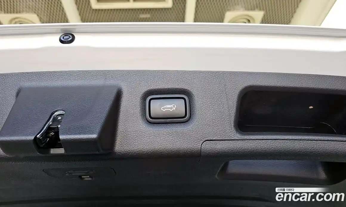 Hyundai Santa Fe 2023 1.6 гидро, фото 30