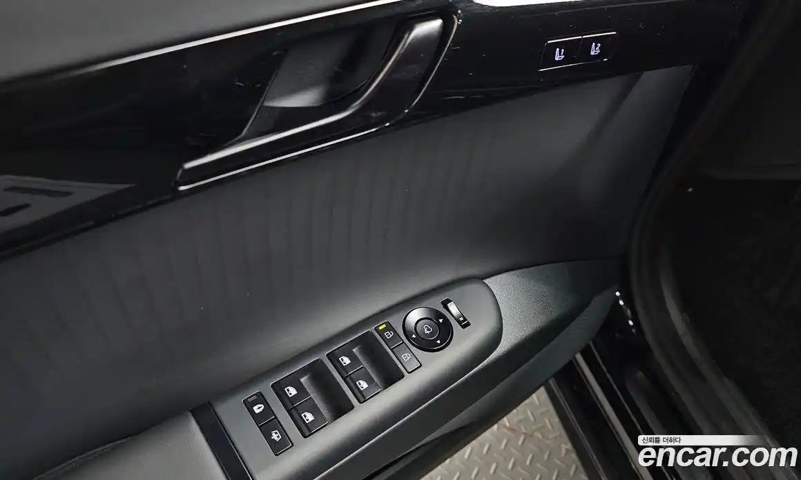Hyundai Grandeur 2023 2.5 гидро, фото 24