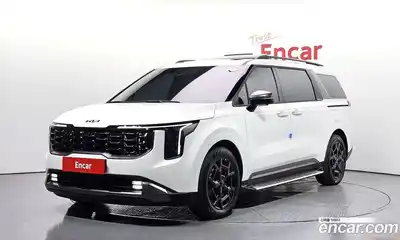 Kia Carnival, 2025, 2 331 км