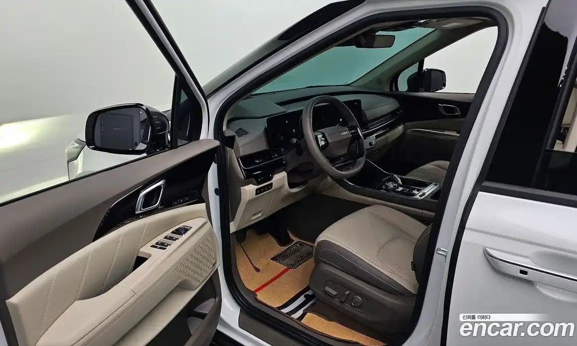 Kia Carnival 2025 1.6 автомат (гидро), фото 13