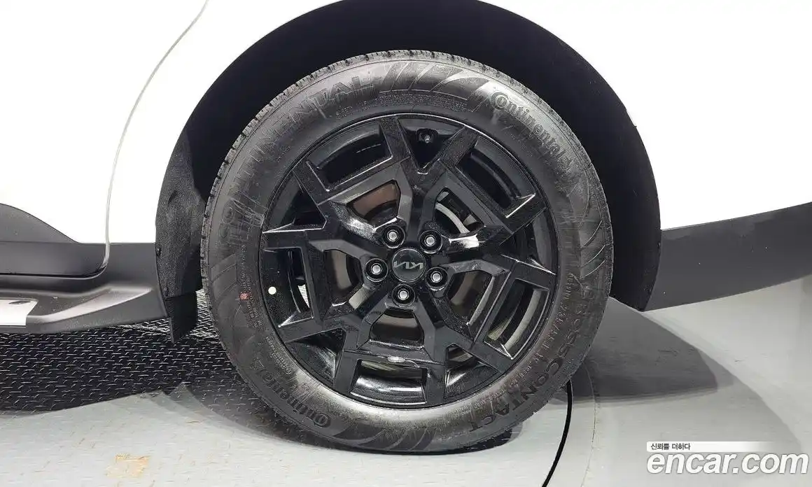 Kia Carnival 2025 1.6 автомат (гидро), фото 7