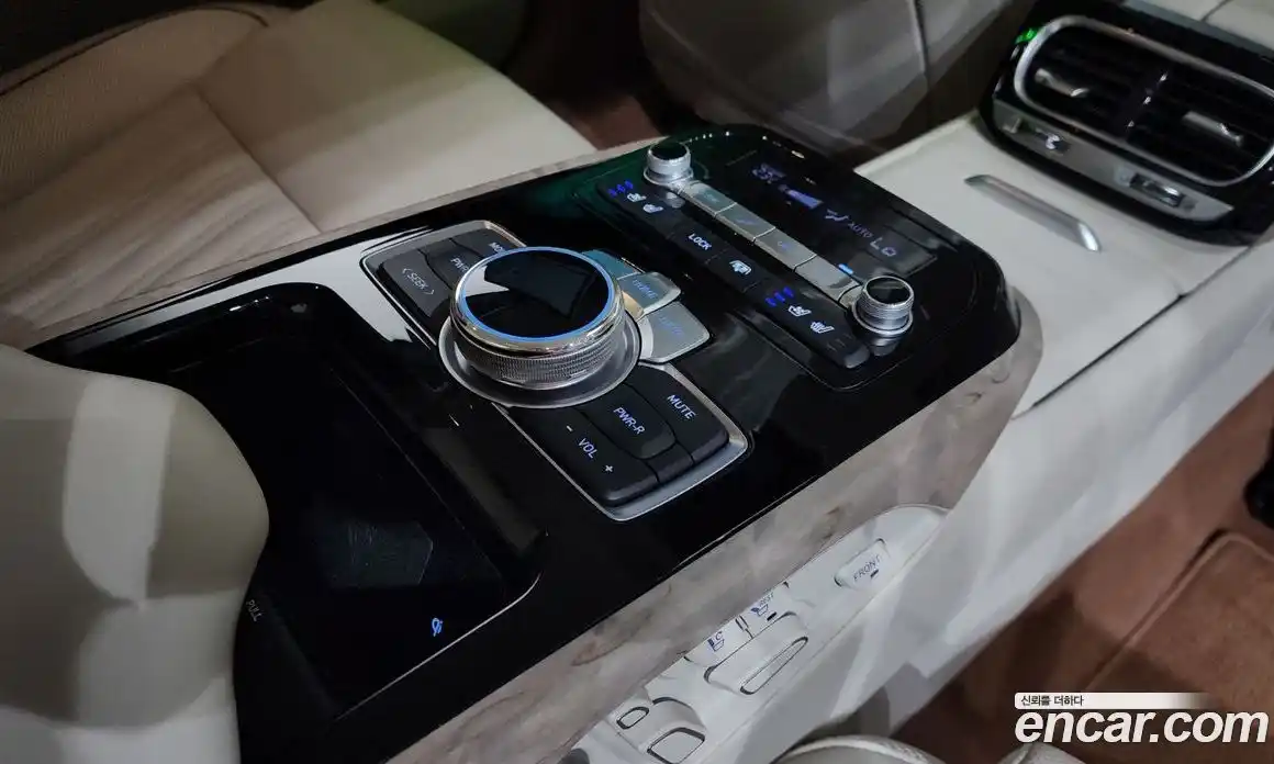 Genesis G90 2020 3.8 автомат (гидро), фото 32