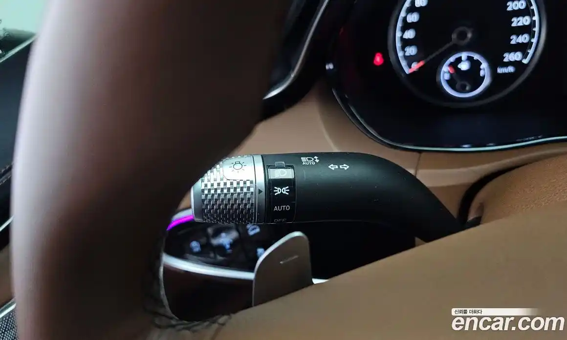 Genesis GV70 2021 2.5 автомат (гидро), фото 28