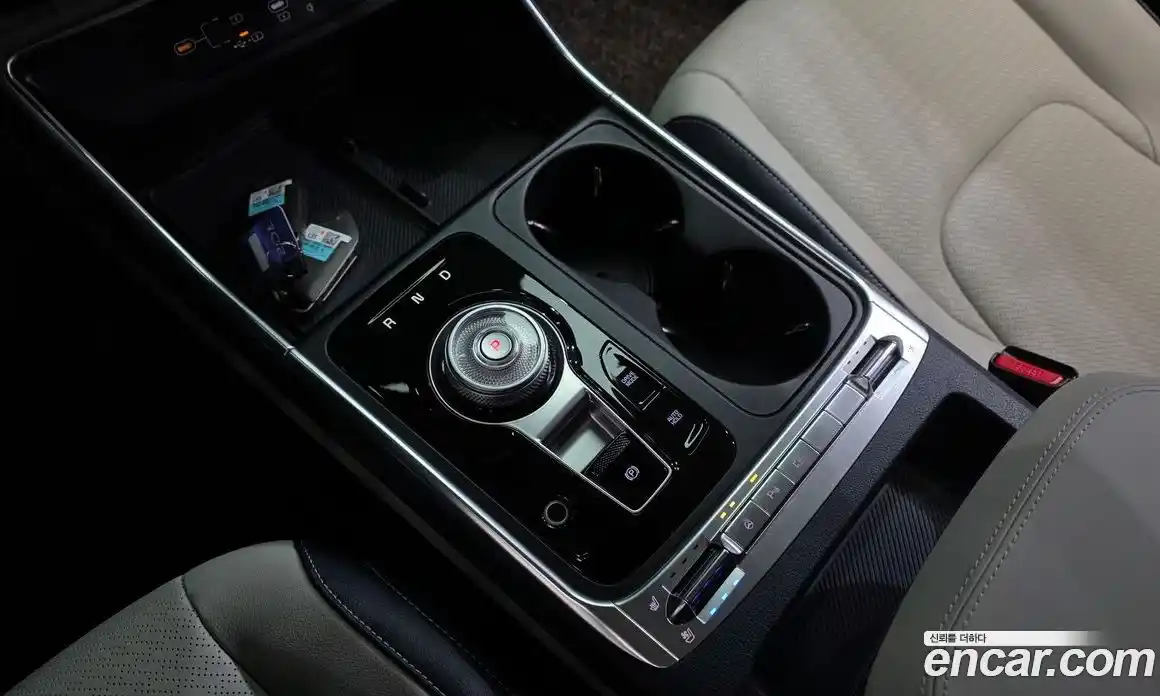 Kia Canival 2024 1.6 гидро, фото 12