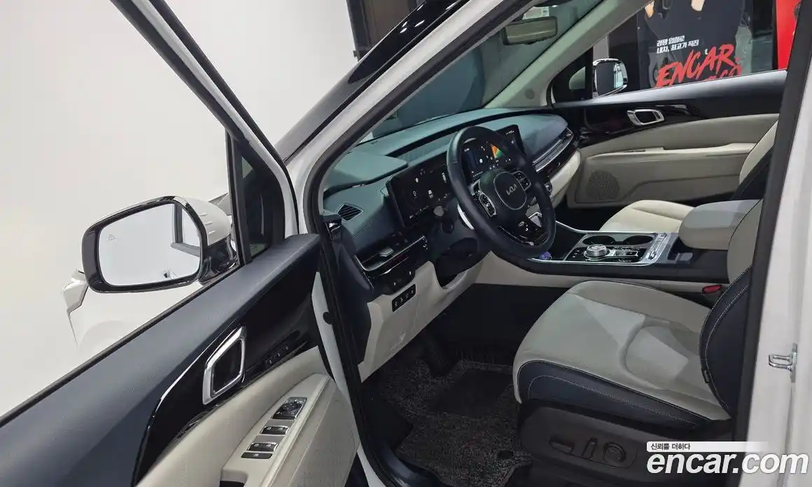 Kia Canival 2024 1.6 гидро, фото 13