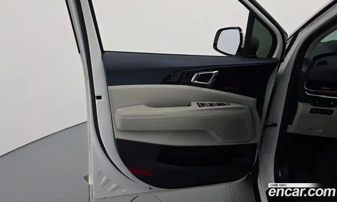 Kia Canival 2024 1.6 гидро, фото 15