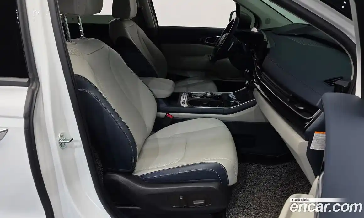 Kia Canival 2024 1.6 гидро, фото 16