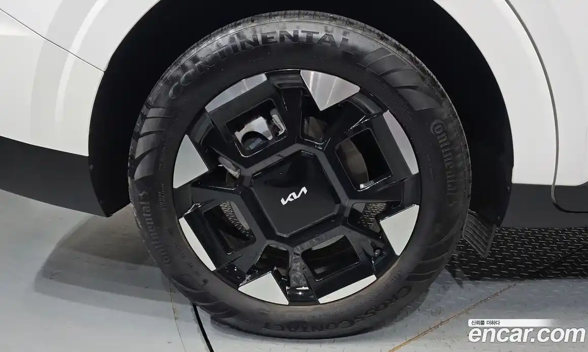 Kia Canival 2024 1.6 гидро, фото 5