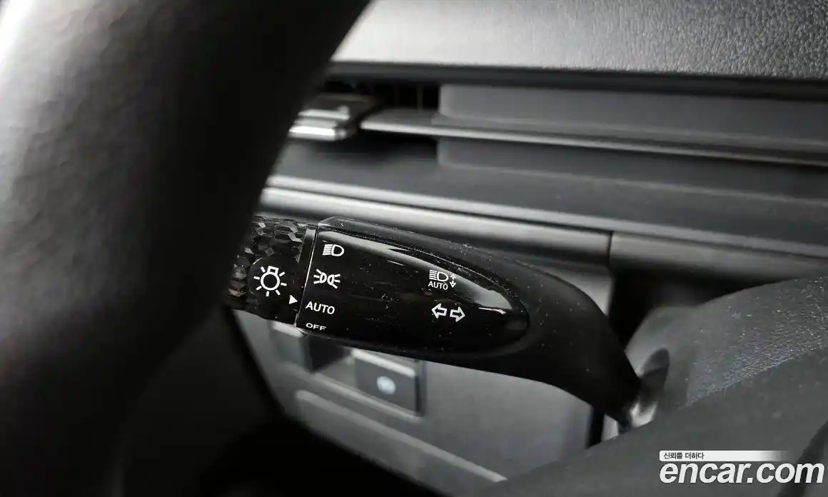 Hyundai Staria 2023 2.2 гидро, фото 24
