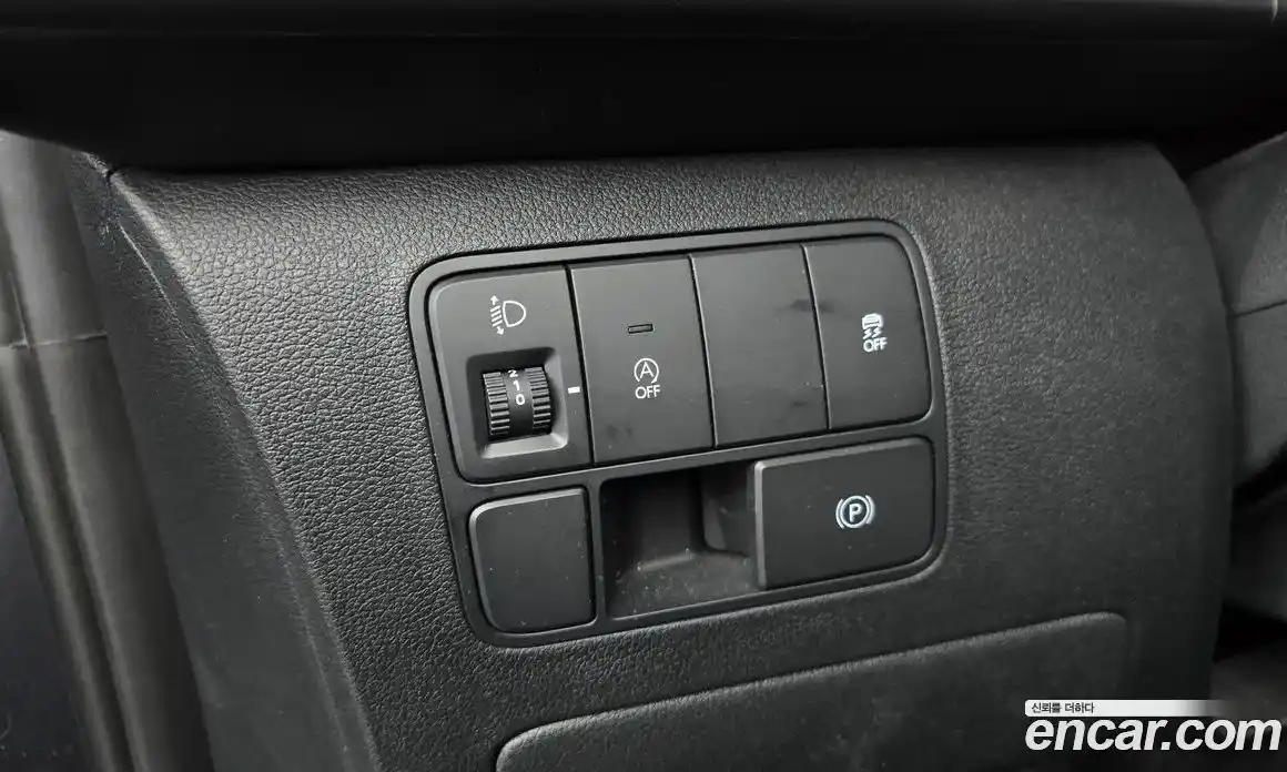 Hyundai Staria 2023 2.2 гидро, фото 28