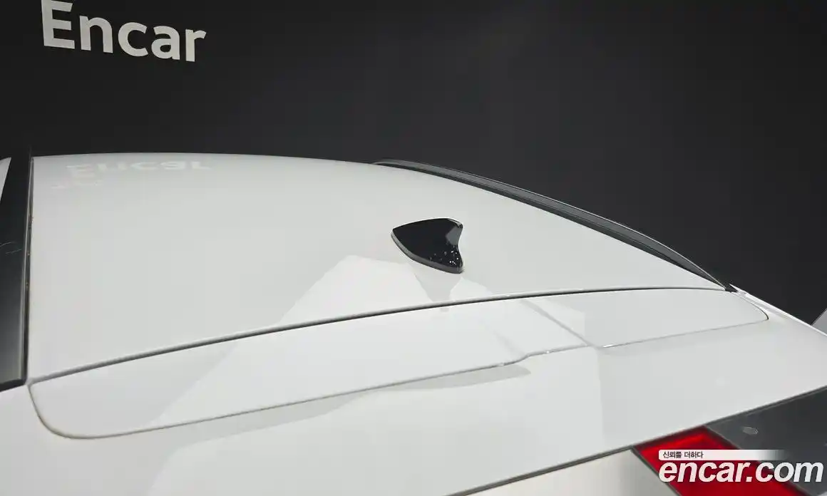 Hyundai Kona 2024 1.6 автомат (гидро), фото 30