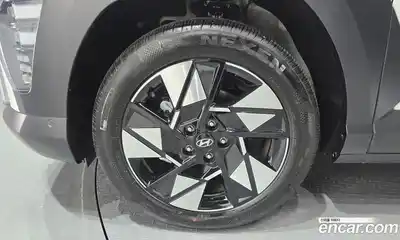 Hyundai Kona 2024 1.6 автомат (гидро), миниатюра 5