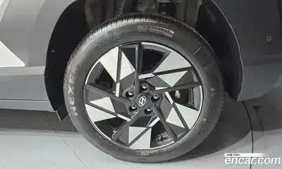 Hyundai Kona 2024 1.6 автомат (гидро), миниатюра 7