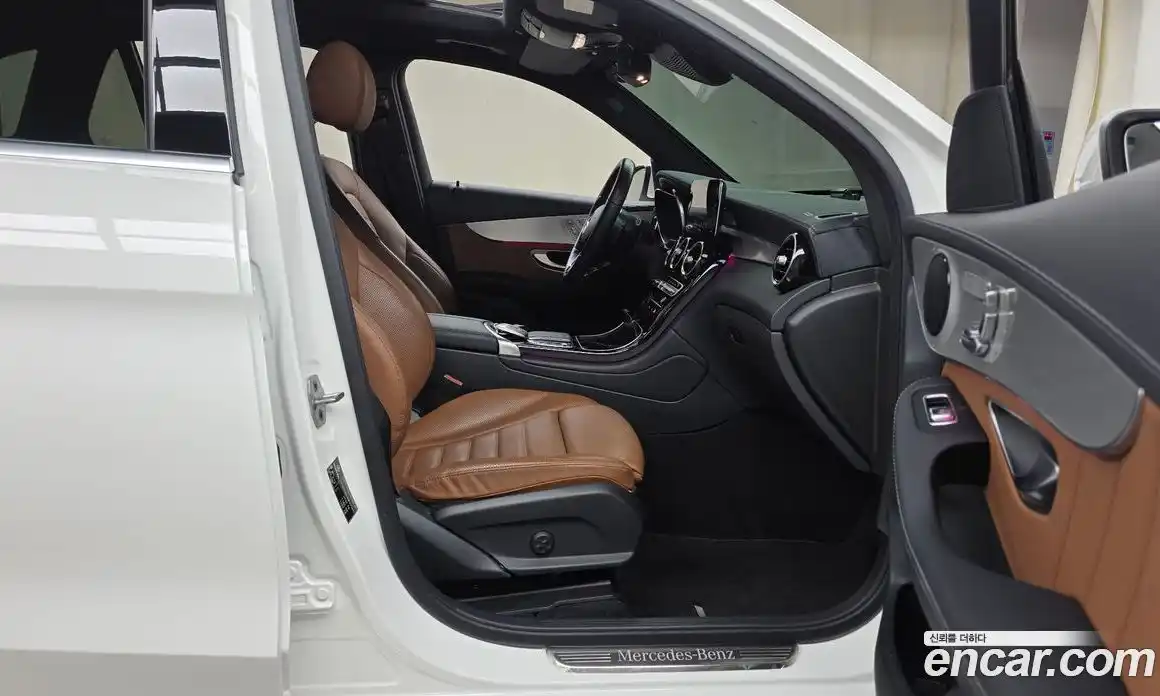 Mercedes-Benz GLC-Class 2021 2.0 автомат (гидро), фото 17