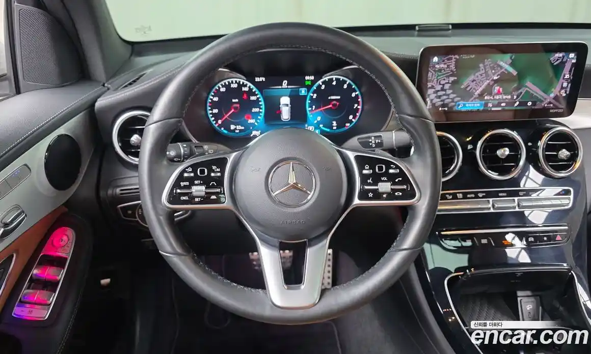 Mercedes-Benz GLC-Class 2021 2.0 автомат (гидро), фото 19