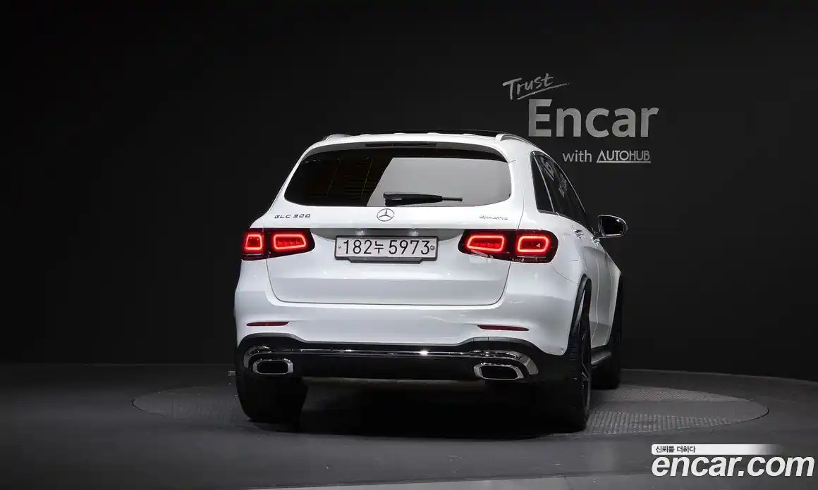 Mercedes-Benz GLC-Class 2021 2.0 автомат (гидро), фото 4
