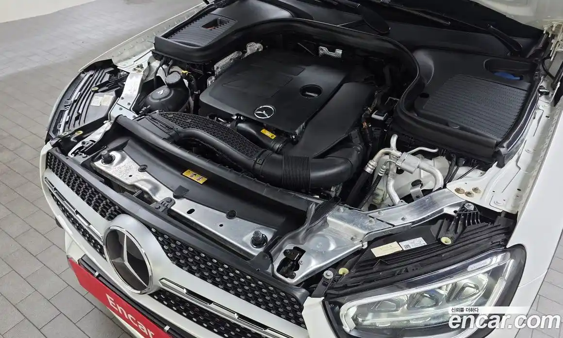Mercedes-Benz GLC-Class 2021 2.0 автомат (гидро), фото 6