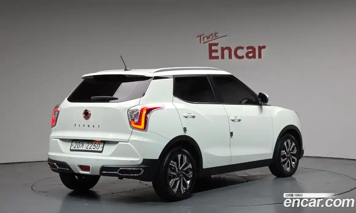 SsangYong TIBOLI 2019 1.6 гидро, фото 1