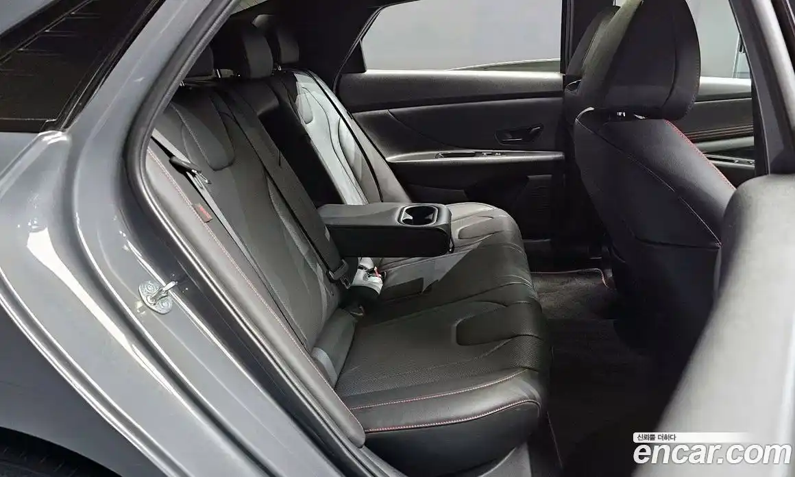 Hyundai Avante 2024 1.6 гидро, фото 11