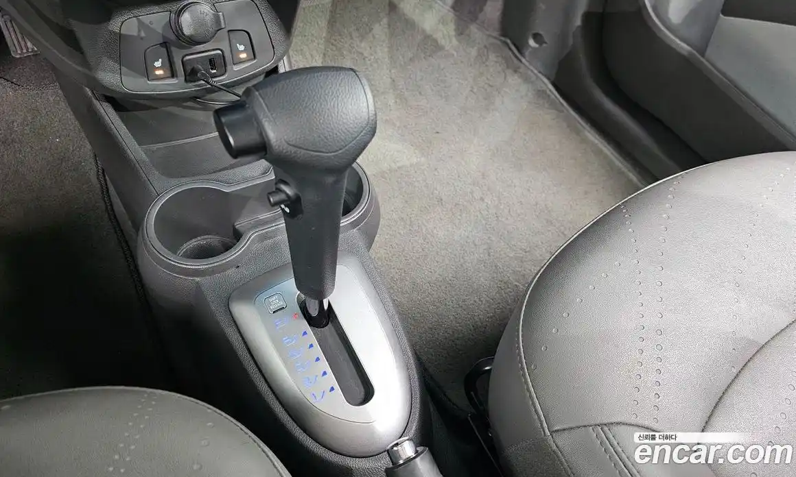 Chevrolet Spark 2014 1.0 гидро, фото 9