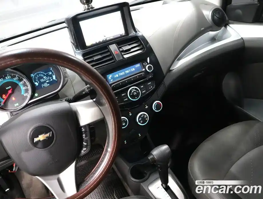 Chevrolet Spark 2014 1.0 автомат (гидро), фото 11