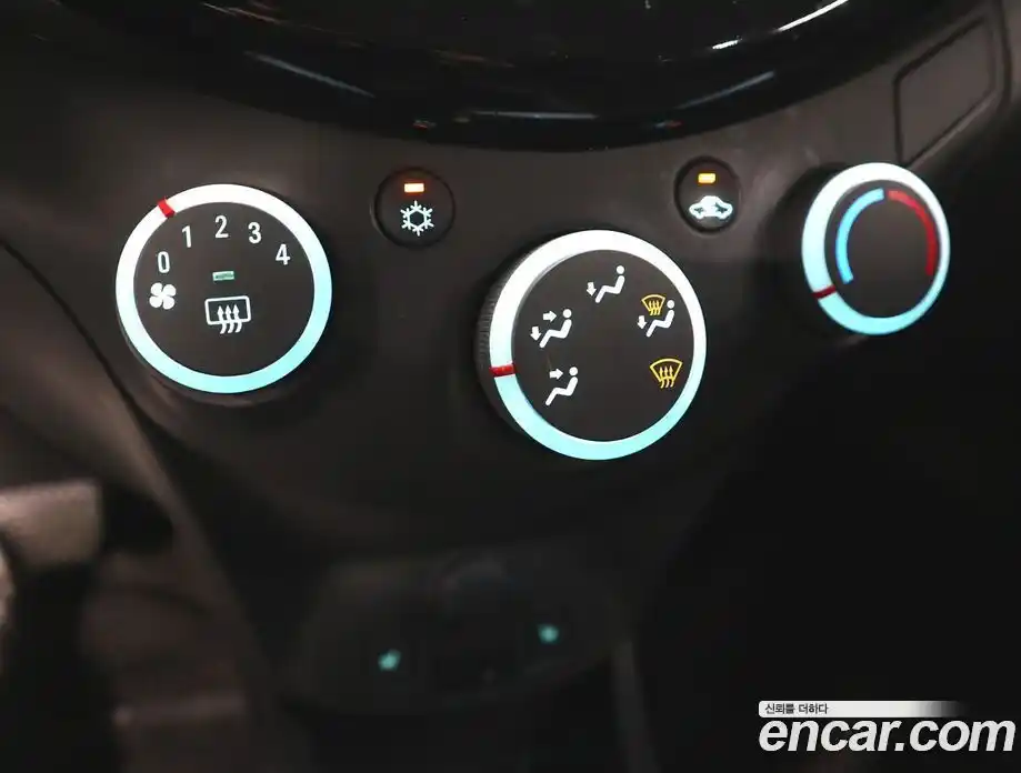Chevrolet Spark 2014 1.0 автомат (гидро), фото 16