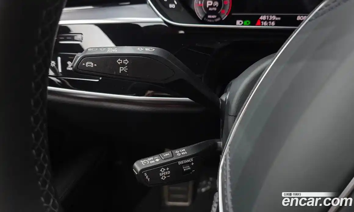 Audi A8 2023 3.0 автомат (гидро), фото 24