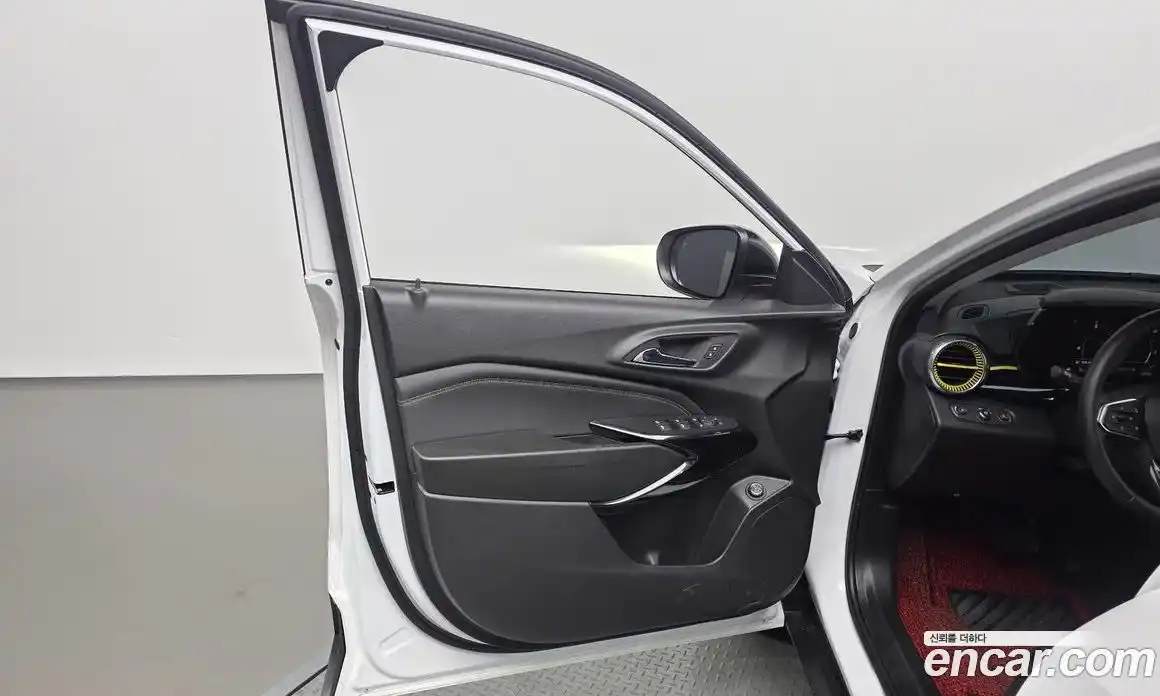 Chevrolet Trax 2023 1.2 гидро, фото 14