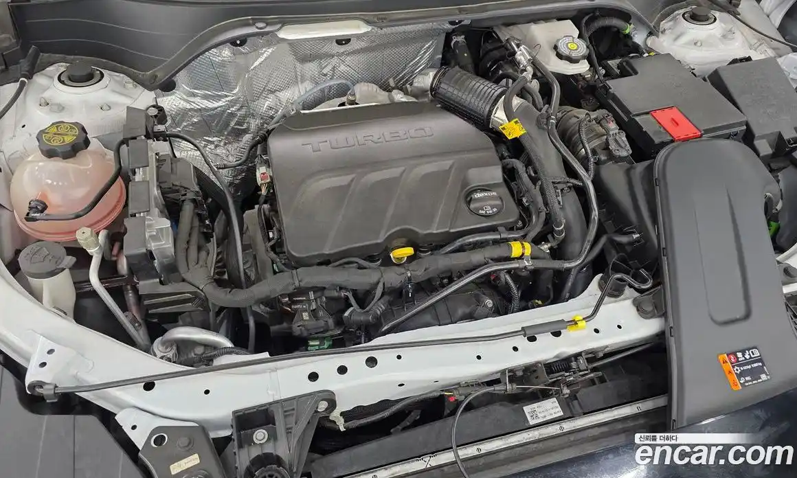 Chevrolet Trax 2023 1.2 гидро, фото 6