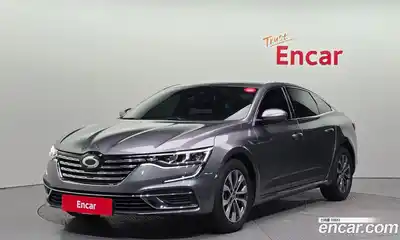 Renault SM6