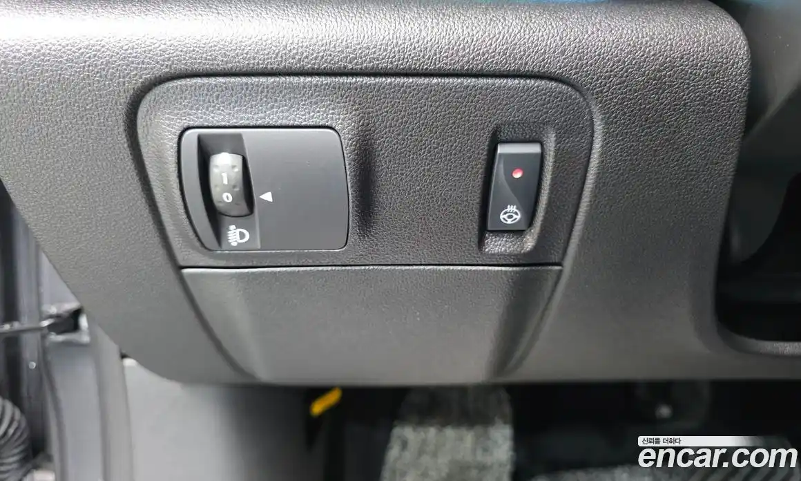 Renault SM6 2023 1.3 гидро, фото 18