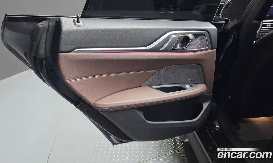 BMW i4 2022 0.2 гидро, фото 15